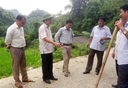 Chủ tịch UBND tỉnh Lý Thái Hải kiểm tra một số dự án trọng điểm thực hiện tại huyện Pác Nặm - Ảnh minh hoạ 3