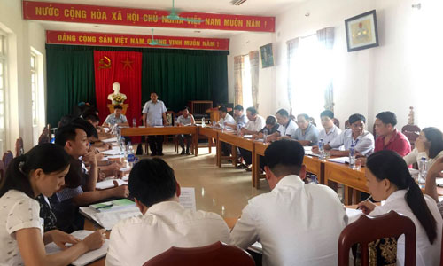 Đồng chí Chủ tịch UBND tỉnh kiểm tra nông thôn mới tại xã Hà Hiệu