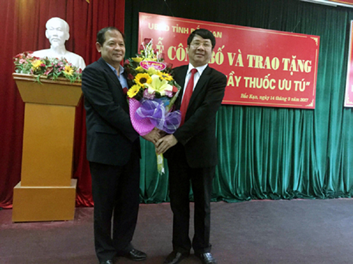 Chủ tịch UBND tỉnh Lý Thái Hải làm việc với ngành Y tế - Ảnh minh hoạ 2