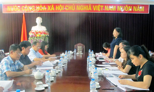 Đoàn đại biểu Quốc hội đơn vị tỉnh Bắc Kạn giám sát tại UBND tỉnh