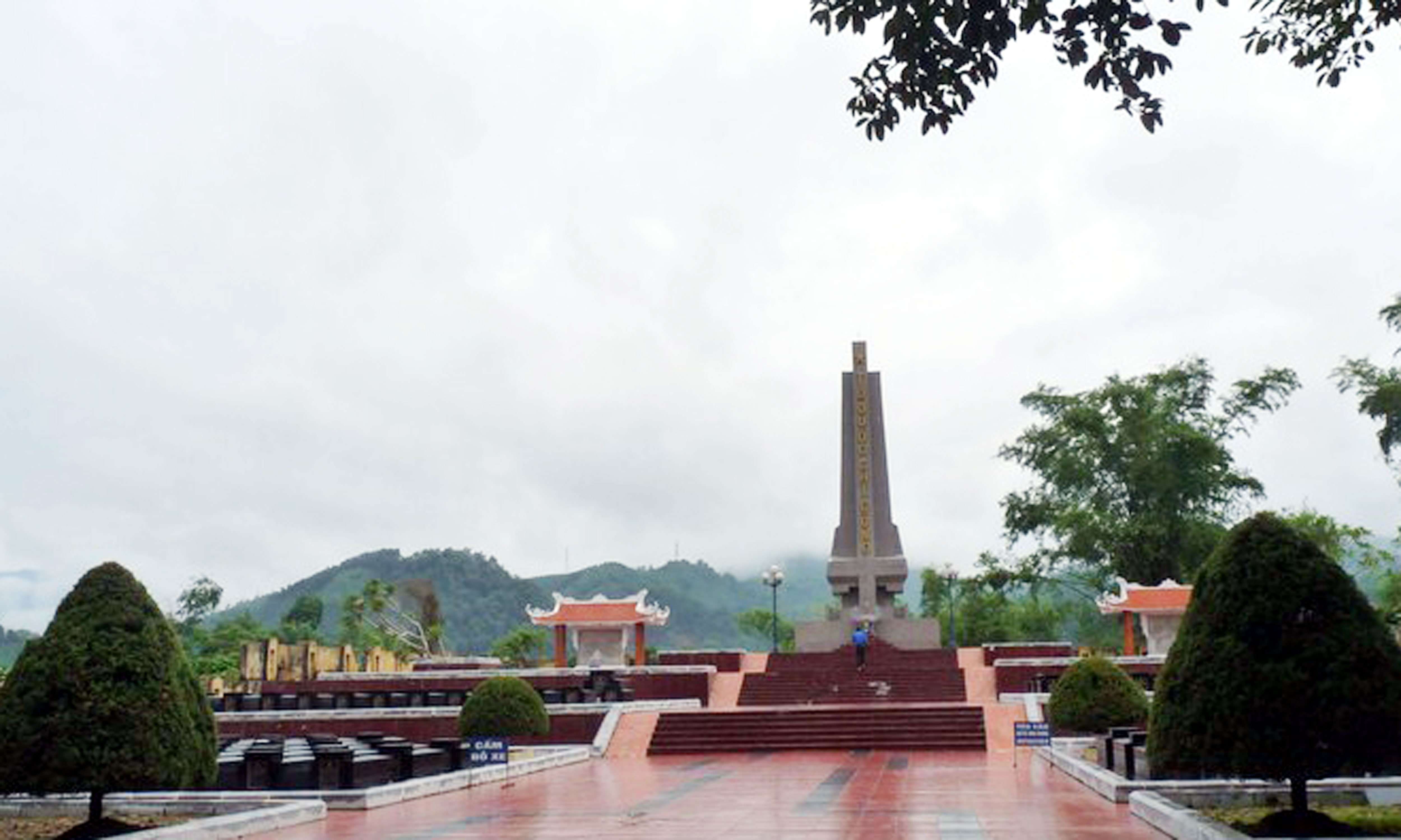 Ban Cán sự đảng UBND tỉnh Bắc Kạn báo cáo vấn đề báo chí phản ánh liên quan đến mộ liệt sĩ tại Nghĩa trang liệt sĩ tỉnh